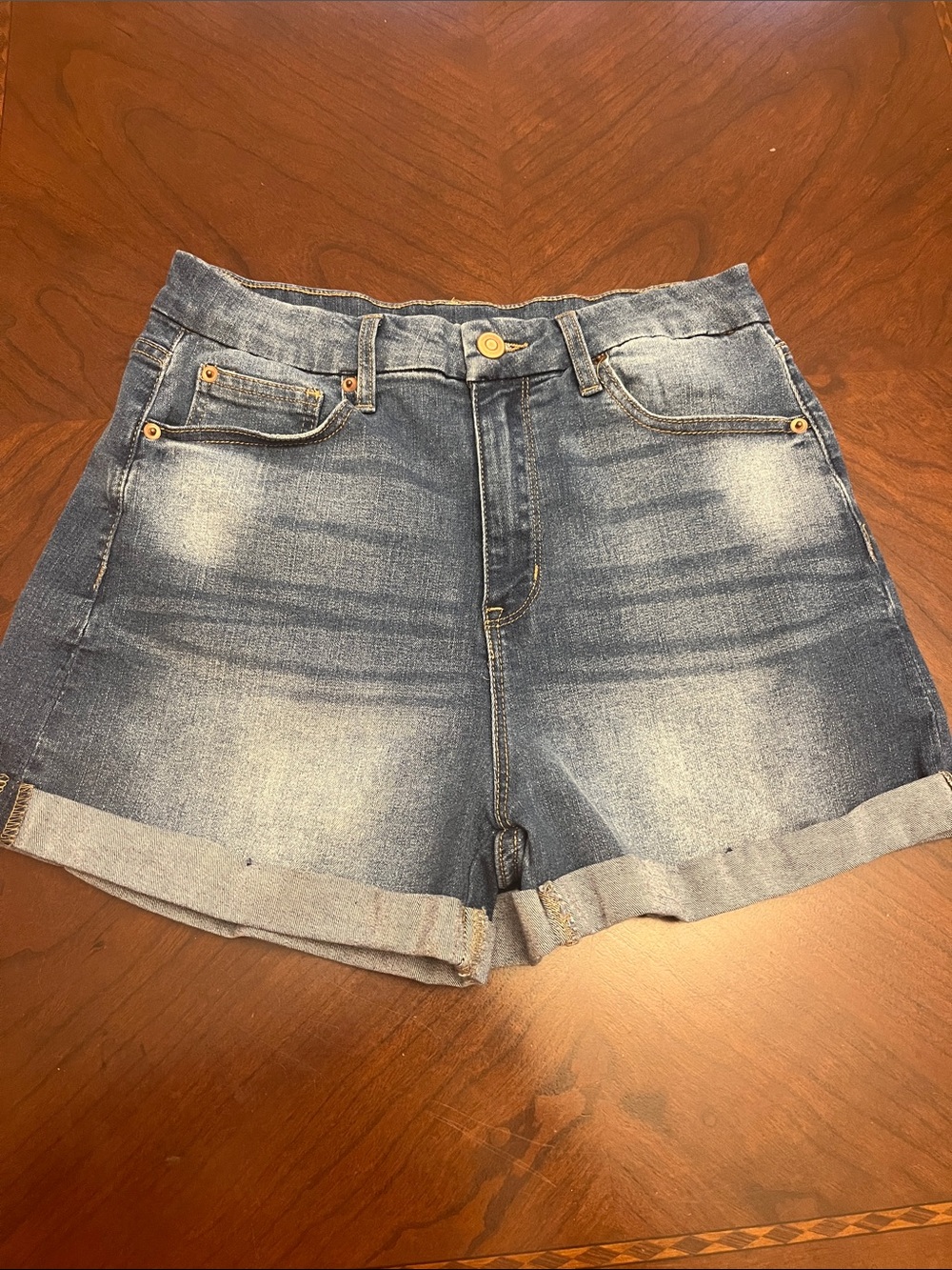 No Boundaries 5 Pocket Short Jeans